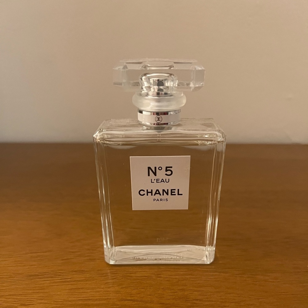 Chanel N’5 L’EAU perfume